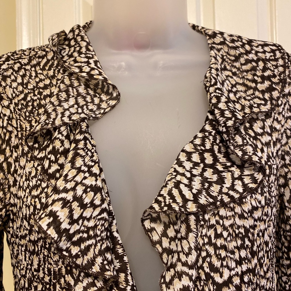 Sunny Leigh - Woman’s brown & cream animal print open tunic w/ruffles, Size: S - Picture 3 of 6
